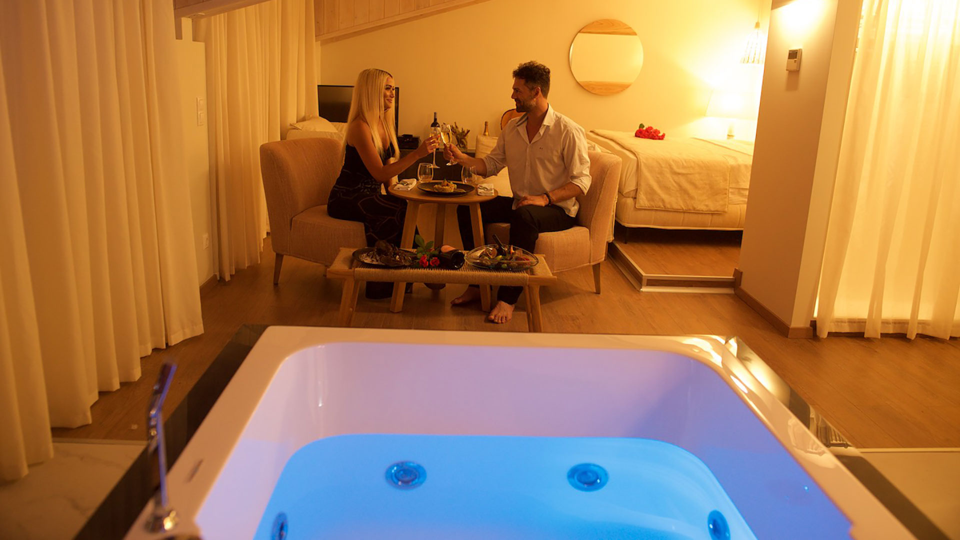 Deluxe Room with Sea View