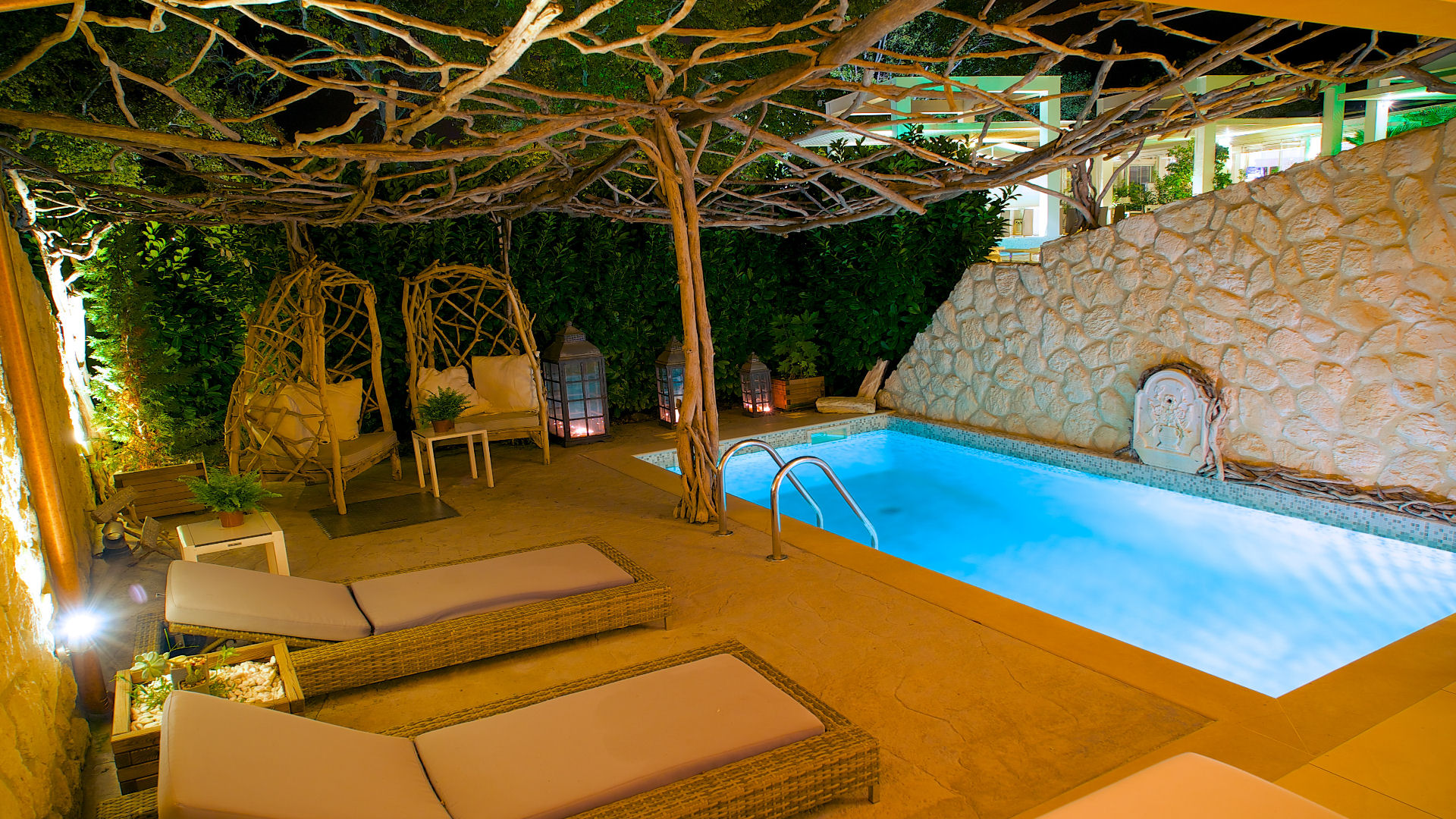 VIP Villa “King of Olympus” — Designed by Travel Channel